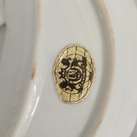 Chadwicks Cream and Pink Floral Crescent Decor - Picture 3 of 8